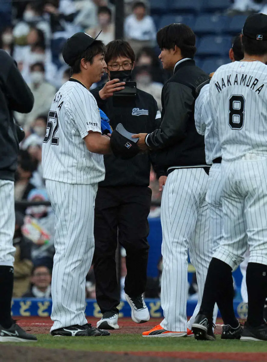【画像・写真】ロッテ中森、20年D2位右腕がプロ初白星「やっとスタート地点に立てた」　記念球は両親へ