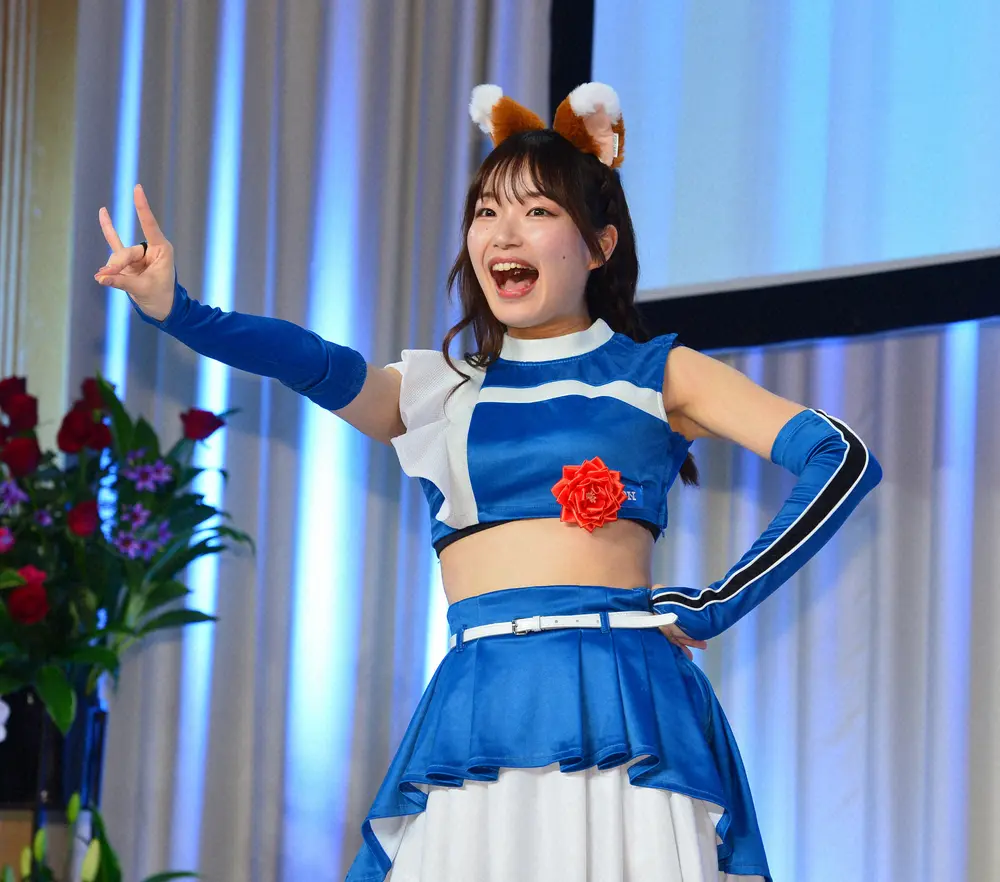 【画像・写真】ファイターズガール“自己紹介企画”にネット歓喜!初日はキャプテン登場「彼女感凄い」「キュートな笑顔」