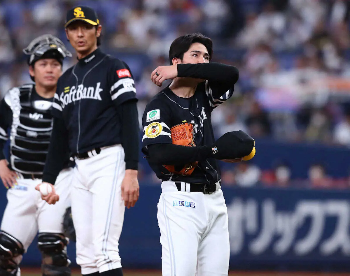 【画像・写真】ソフトB・高橋礼　今季初先発も3回途中3失点KO「チームがいい流れの中で…申し訳ない」