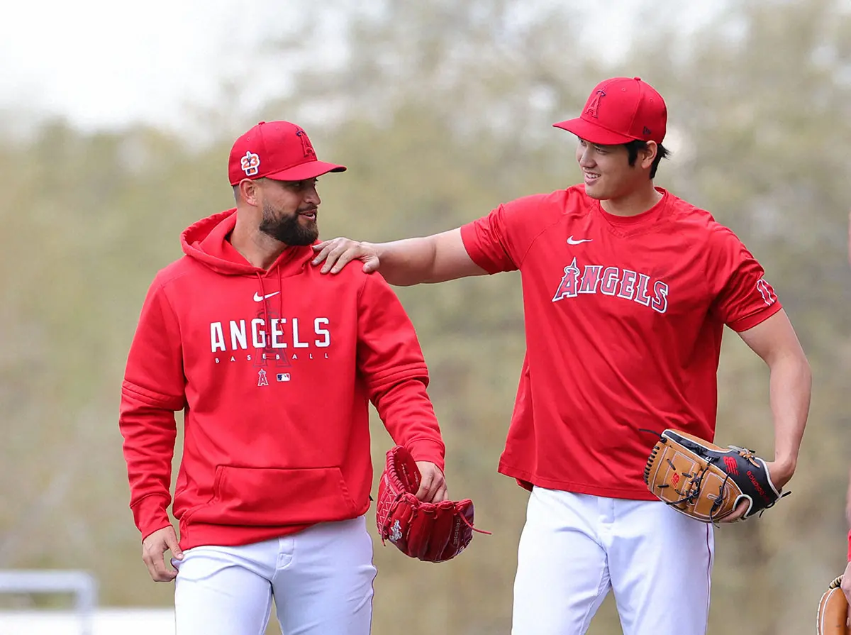 【画像・写真】エンゼルス大谷“サンドバルいじり”再び！“本拠地開幕投手に値する投手か？”質問に…