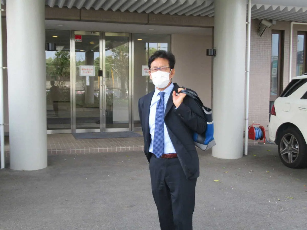 【画像・写真】侍・栗山監督　日本ハム2軍施設を訪問　若手と面談で学び
