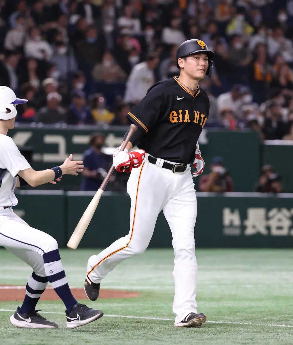 【画像・写真】巨人・坂本勇人が通算417二塁打　長嶋茂雄の記録に「あと1」、王貞治に「あと5」