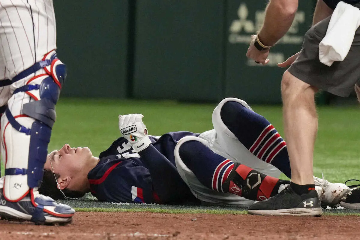 【画像・写真】WBCチェコ代表・エスカラ　チェコ市民権を獲得　死球与えた佐々木朗がロッテお菓子持参「お詫び」で話題