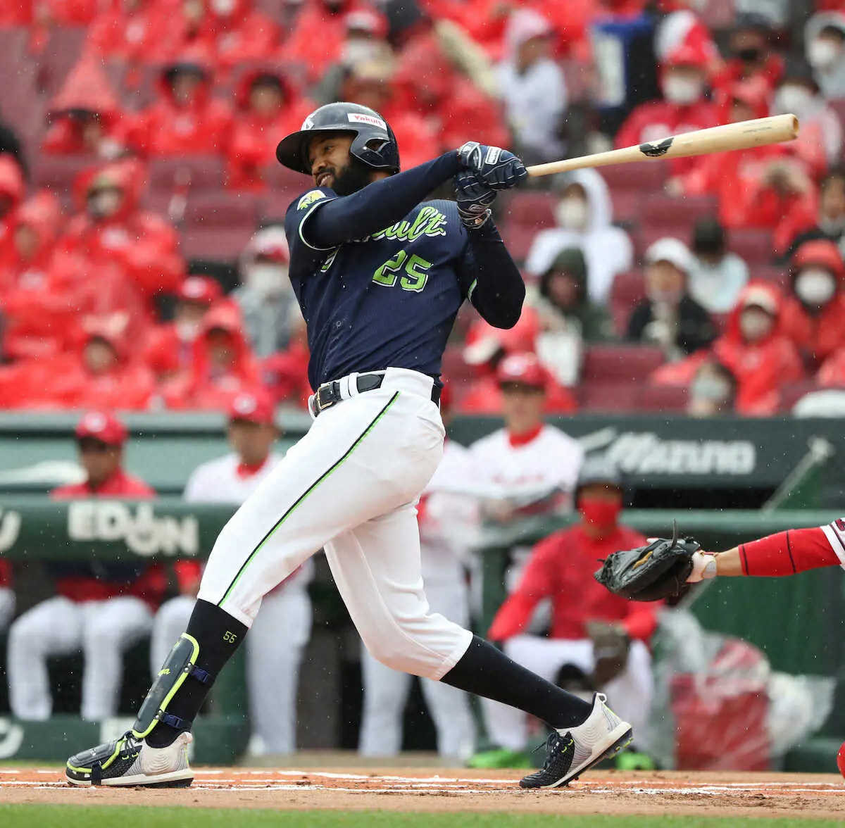 【画像・写真】ヤクルト　連敗ストップへ初回一挙5得点!打者一巡の猛攻でプロ初勝利狙うドラ1・吉村を援護