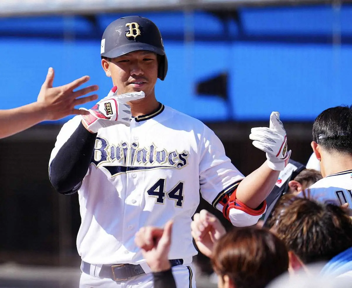 【画像・写真】オリ・頓宮　鉄人だ1号含む猛打賞　頭部死球から復帰戦で「怖さなかった」