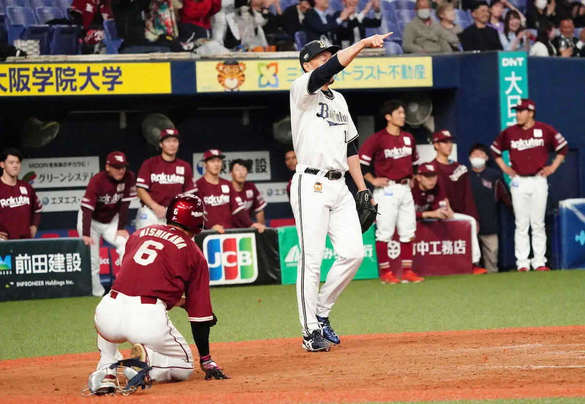 【画像・写真】楽天　勝利の方程式崩れ逆転負け　9戦で早くも3敗の西口に「大事にいきすぎている」石井監督指摘