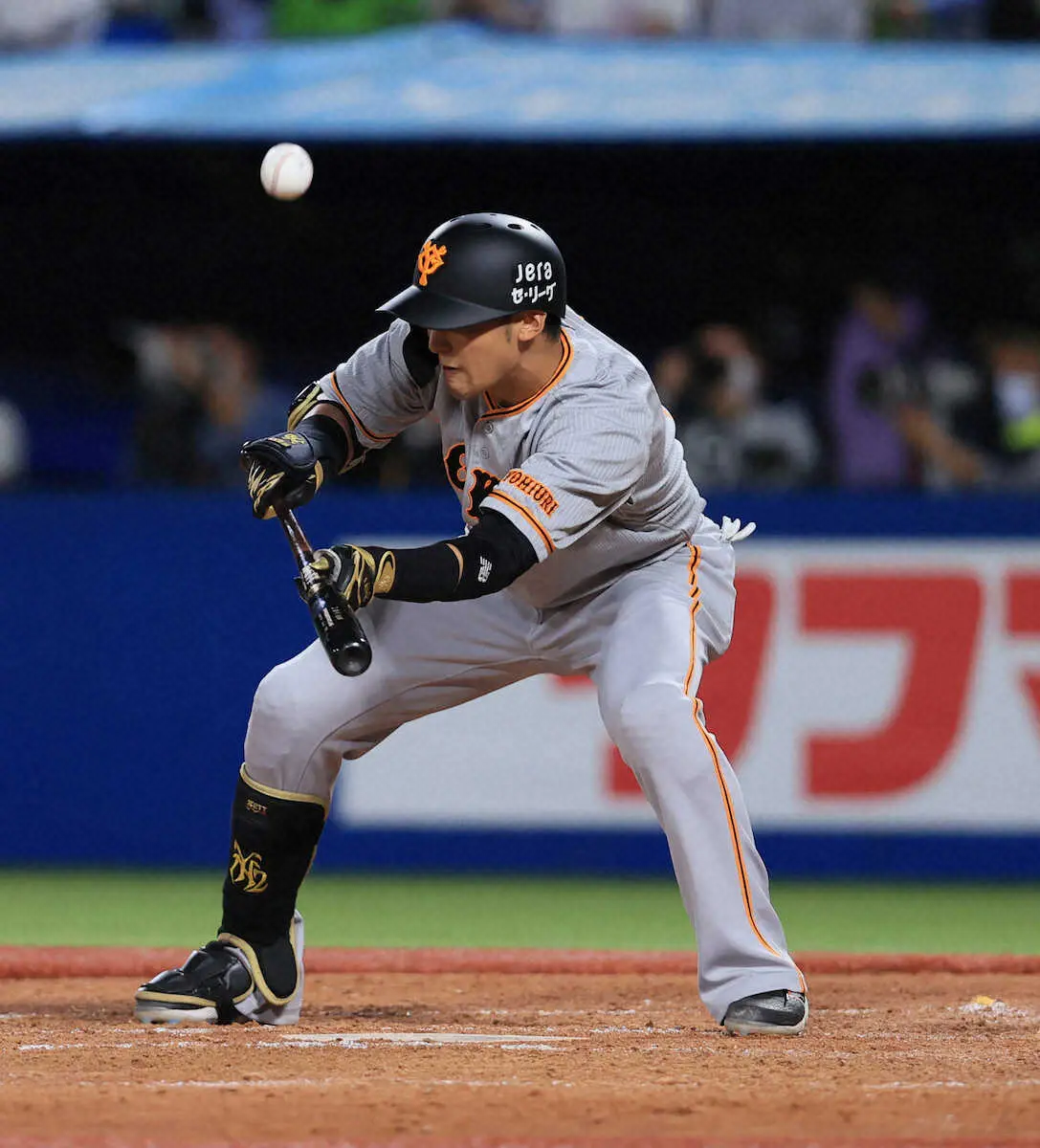 【画像・写真】巨人　試合後ベンチ裏で緊急ミーティング　大久保打撃コーチ「もう1回元に戻ってという話」