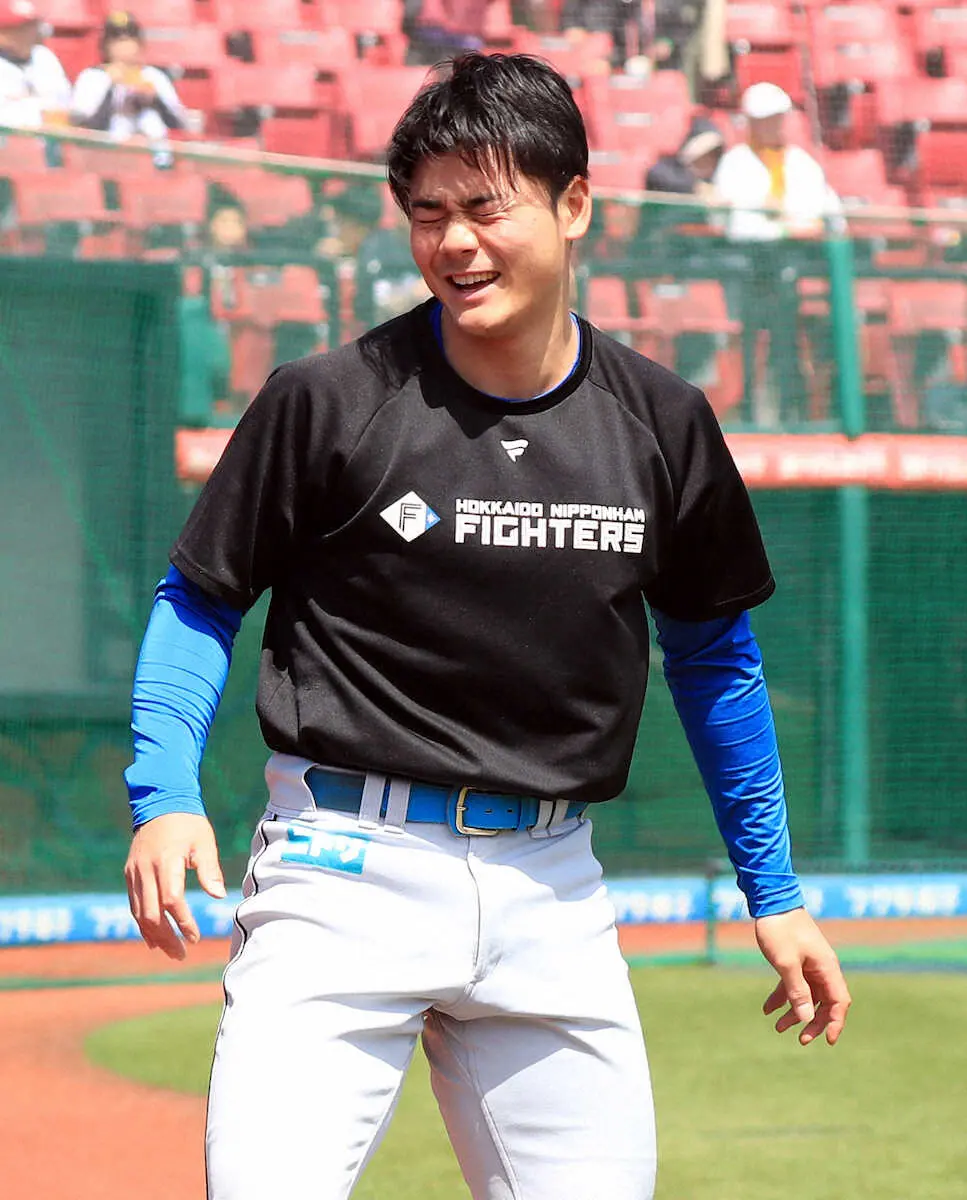 【画像・写真】日本ハム・清宮「申し訳ない」　左腹斜筋損傷で無念の離脱　20日ロッテ戦の最終打席で違和感