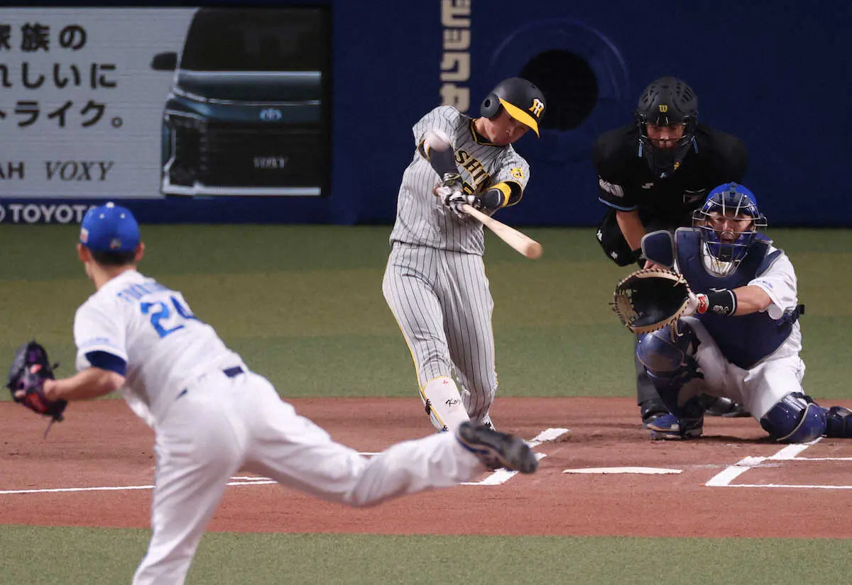 【画像・写真】阪神・近本がプレーボール弾！　前日21日に決勝三塁打の選手会長がヨーイドンで福谷から豪快1号