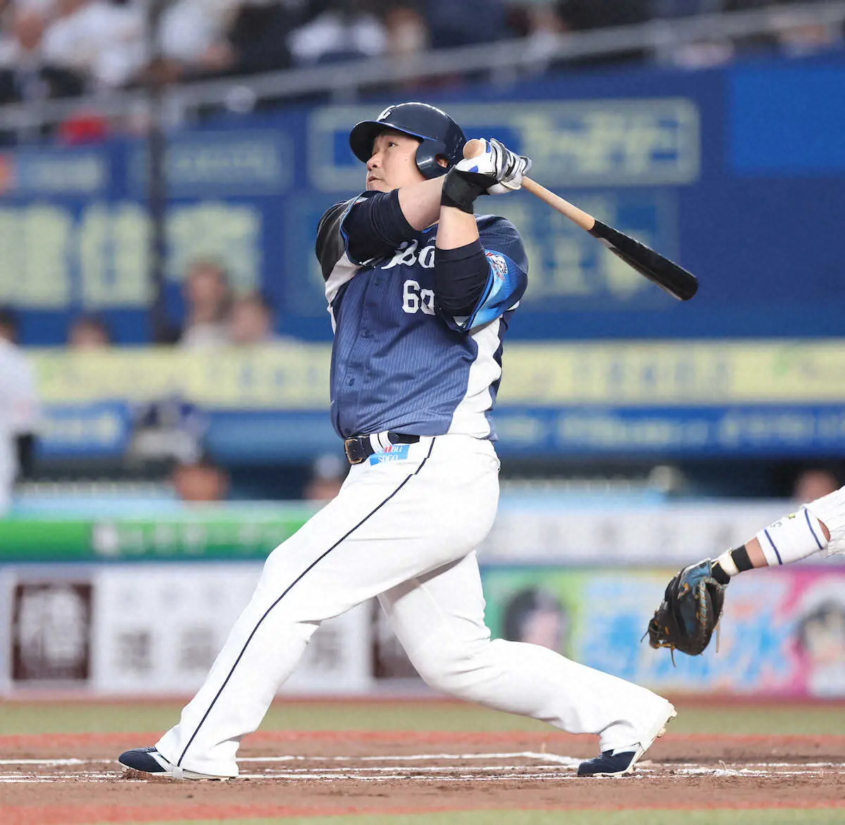 【画像・写真】辻発彦氏　西武・おかわりは“ニュー中村”　力を抑え余裕あるスイングで初回2ラン