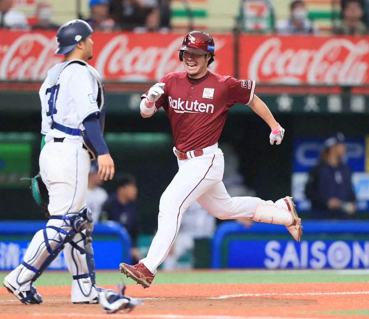 【画像・写真】楽天連敗脱出へ！鈴木大が今季1号先制弾　島内は10年ぶりのランニングホーマー　西武・高橋を4回KO
