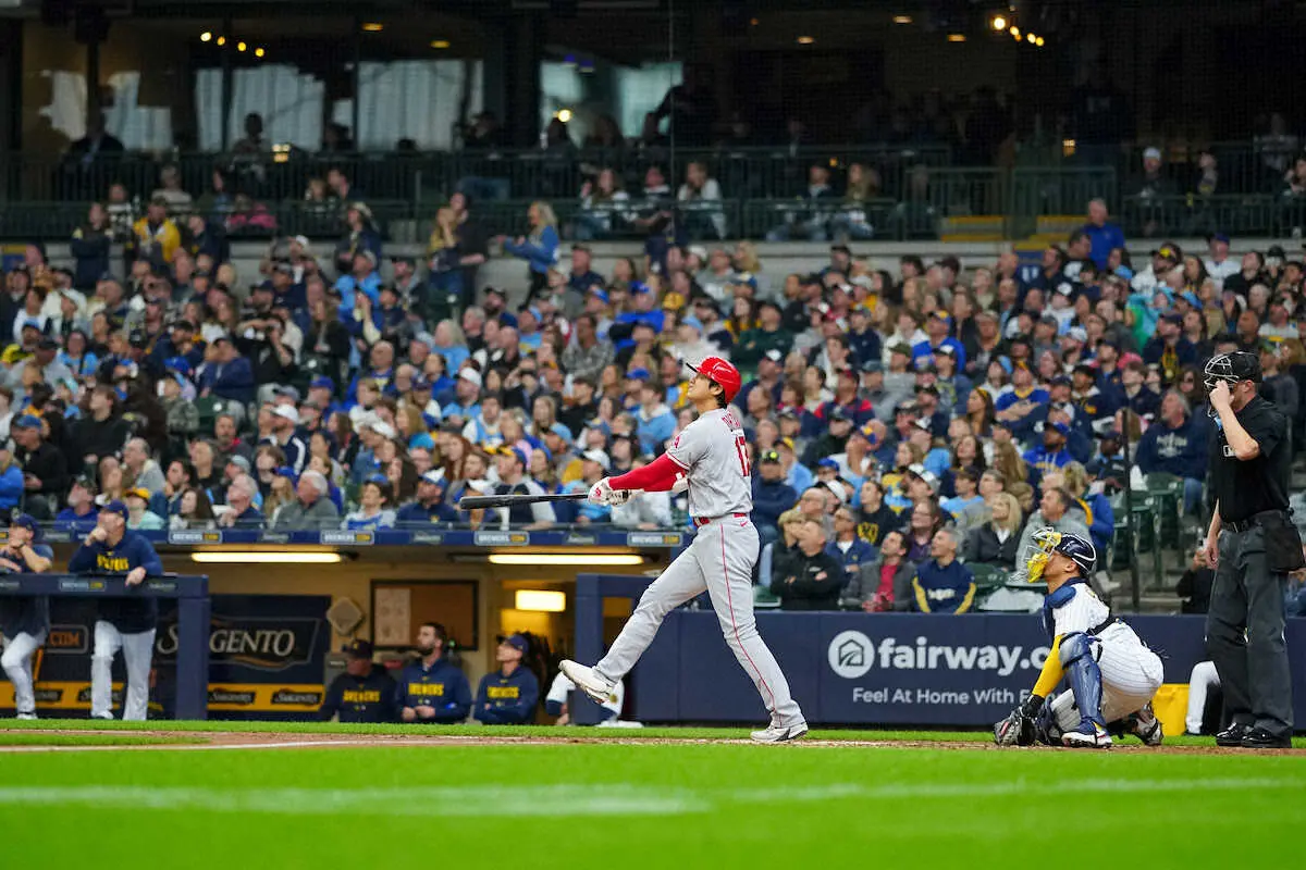 【画像・写真】エンゼルス・大谷ムーンショット7号　見上げた「凱旋門」「SHIBUYA109」級の50メートル放物線
