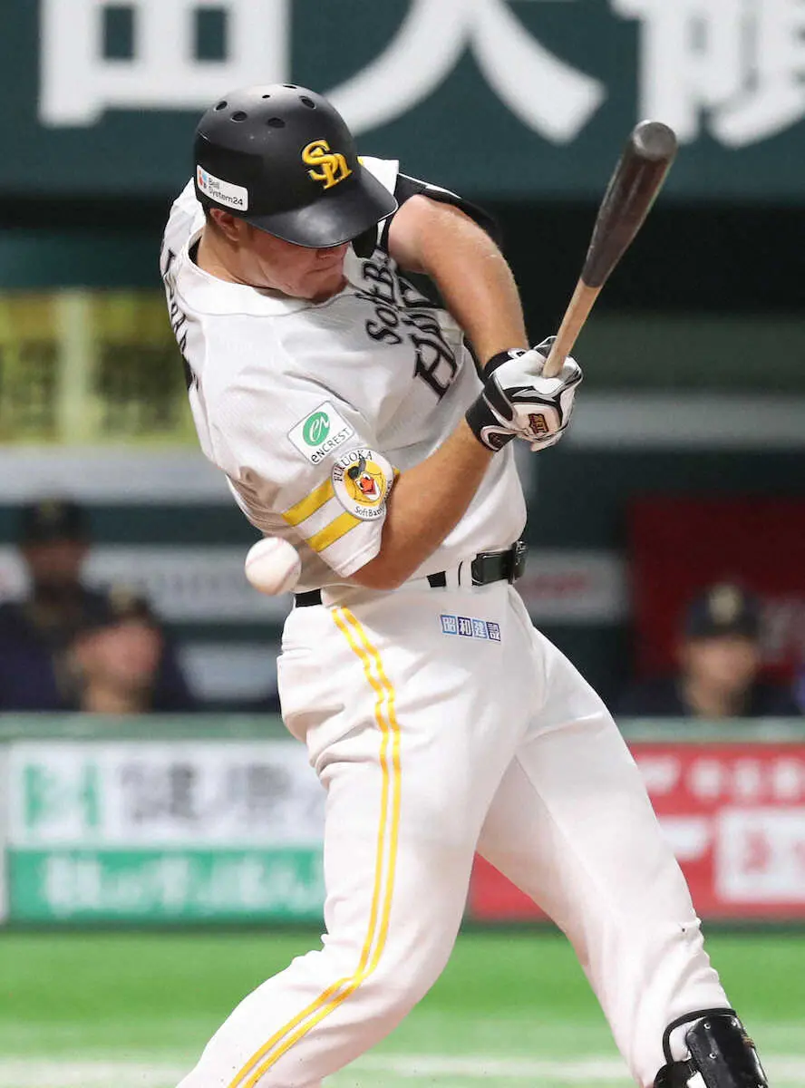 【画像・写真】岸川勝也氏　悔やまれるソフトB・リチャードの初回の打撃　中途半端な捕ゴロ…どこに狙い定めた打席なのか