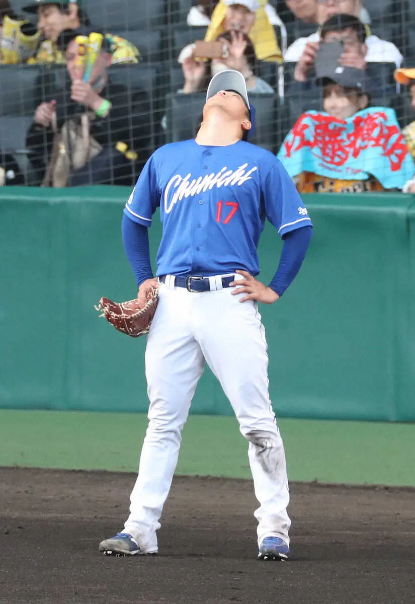 【画像・写真】泣くな、柳…中日　逆転負けでまたも白星付けられず　自ら先制打、4戦連続QSも報われず今季未勝利