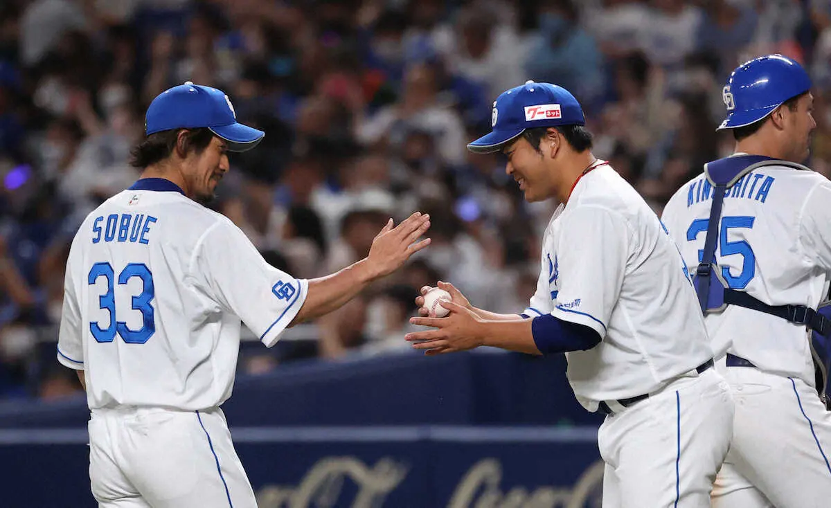 【画像・写真】中日　大逆転勝ちで連敗脱出！難病からの復帰・福が勝利投手　8回細川の逆転打から一挙6得点