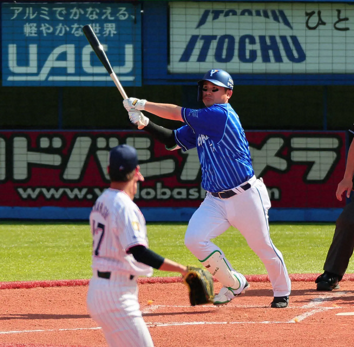 【画像・写真】DeNA・佐野　神宮8000号含む今季初の2打席連発も空砲　「こういう日もある」敗戦も切り替え