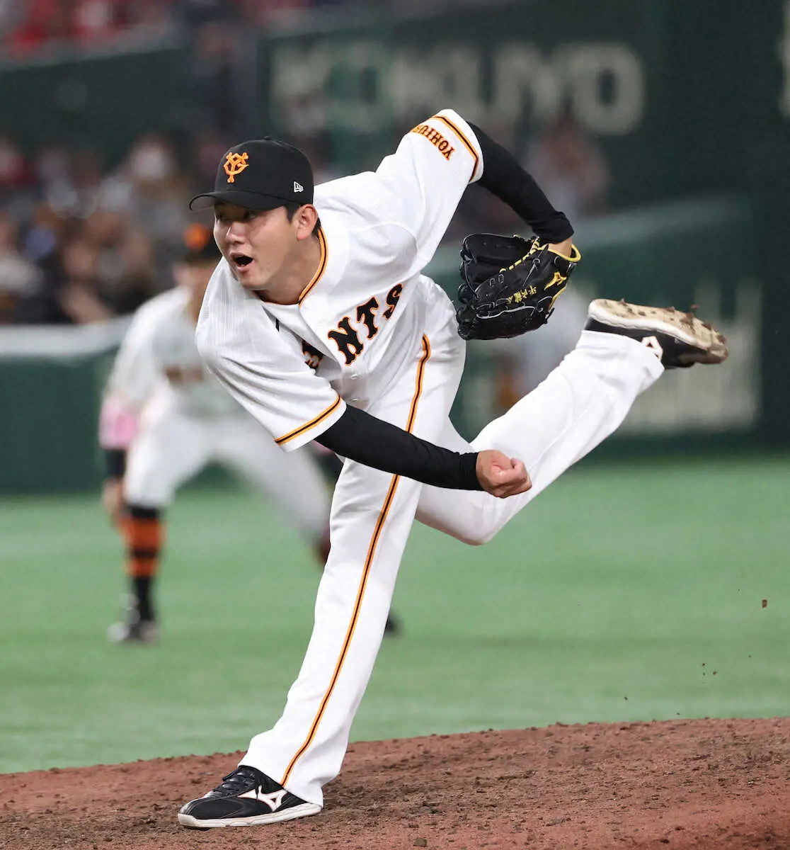 【画像・写真】巨人・平内　支配下即復帰マウンド「不安はありませんでした」最速152キロ　初の声出し応援浴び活躍誓う