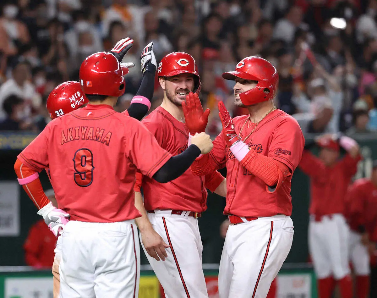 【画像・写真】広島　“サミットロード”跳ね返す両助っ人の活躍　新井監督「みんなの頑張りのおかげ」