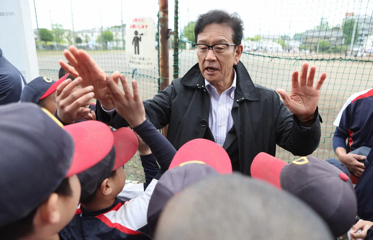 【画像・写真】栗山監督　WBC熱を次世代へ「子供に自由を、キャッチボールを」　スポーツの魅力発信へ名物コラム復活