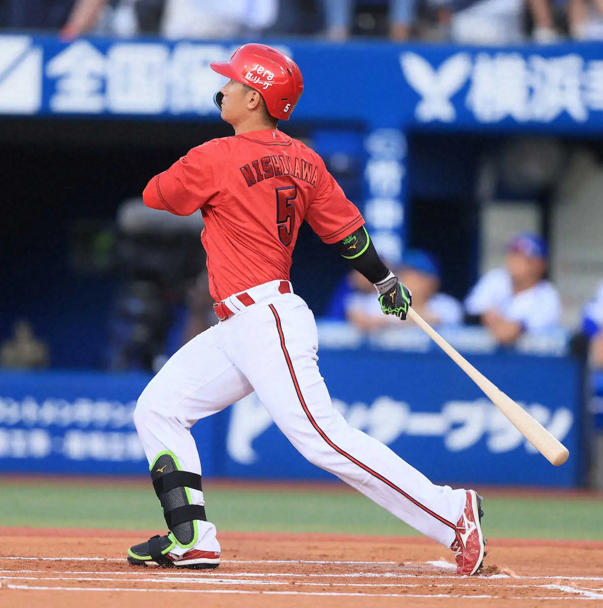 【画像・写真】広島　因縁バウアーから4者連続長打で4点先制　秋山、マクブルーム連続適時二塁打に龍馬が追撃2ラン！