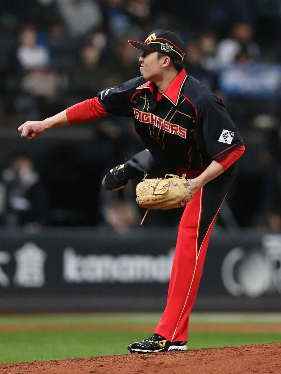 【画像・写真】日本ハム・田中正義　勝利まであと1アウトでまさかの同点弾浴びる…マウンドに膝を付いてガックリ