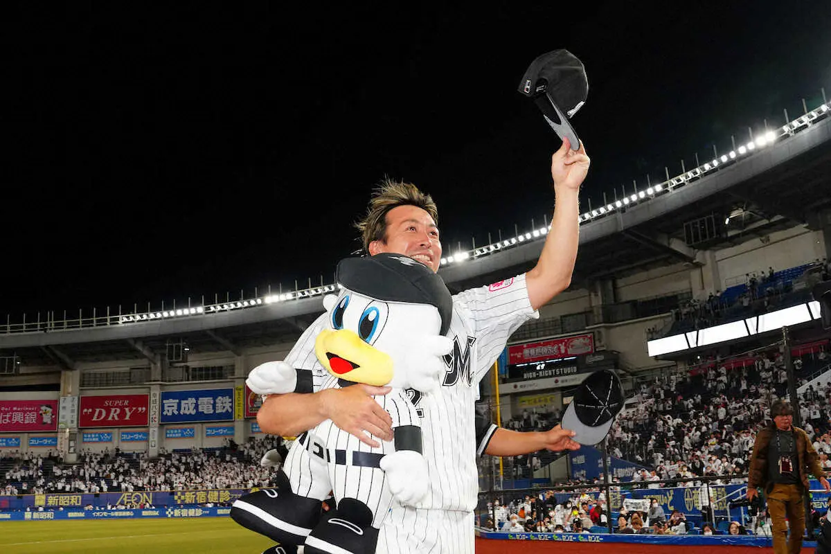 【画像・写真】ロッテ・益田　ブルペンデーに本拠100セーブ　朗希先発見送り…8投手1失点リレーで堅首