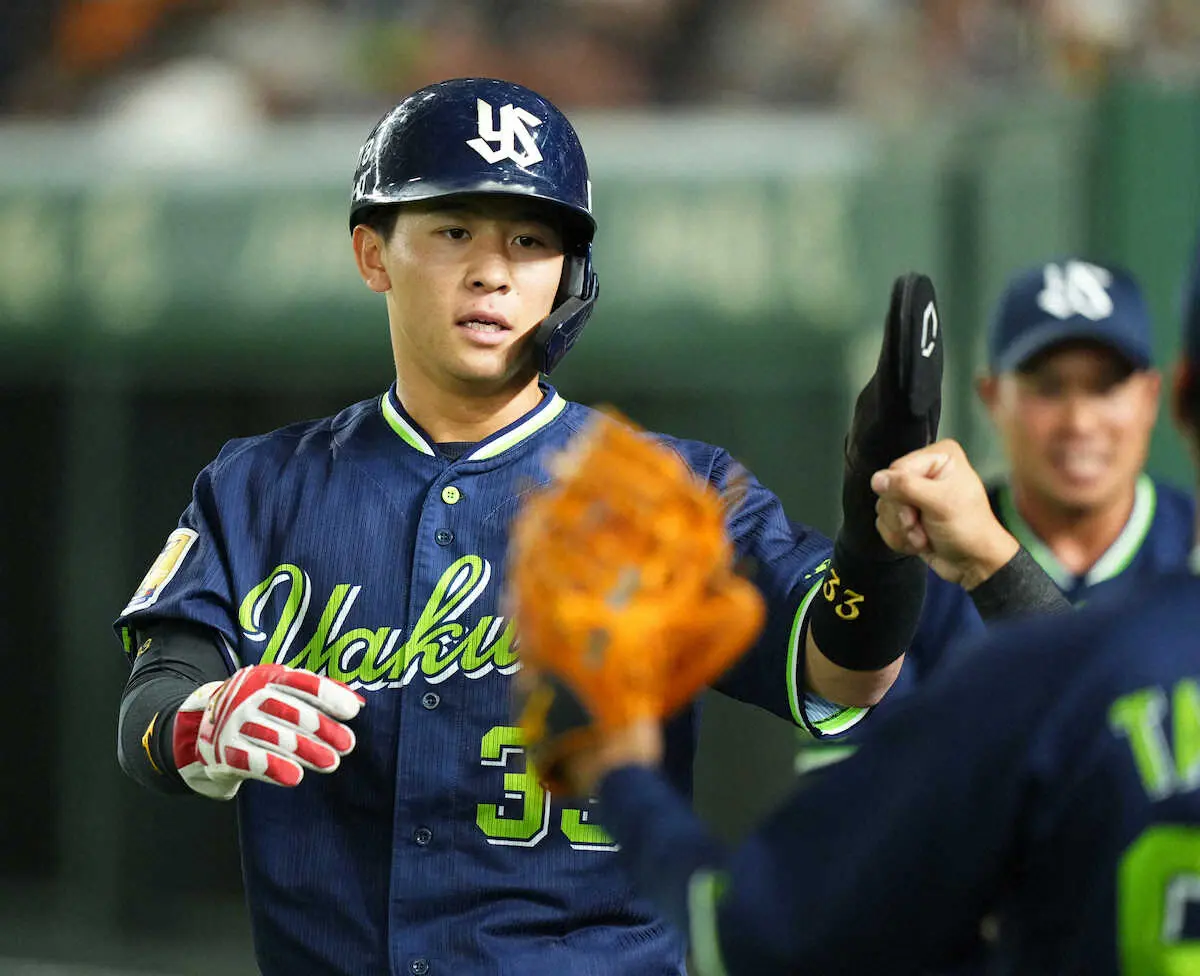 【画像・写真】ヤクルト・内山　自身初となる3試合連発の3号同点2ラン！「うまく反応」プロ初本塁打を放った昨季は4発