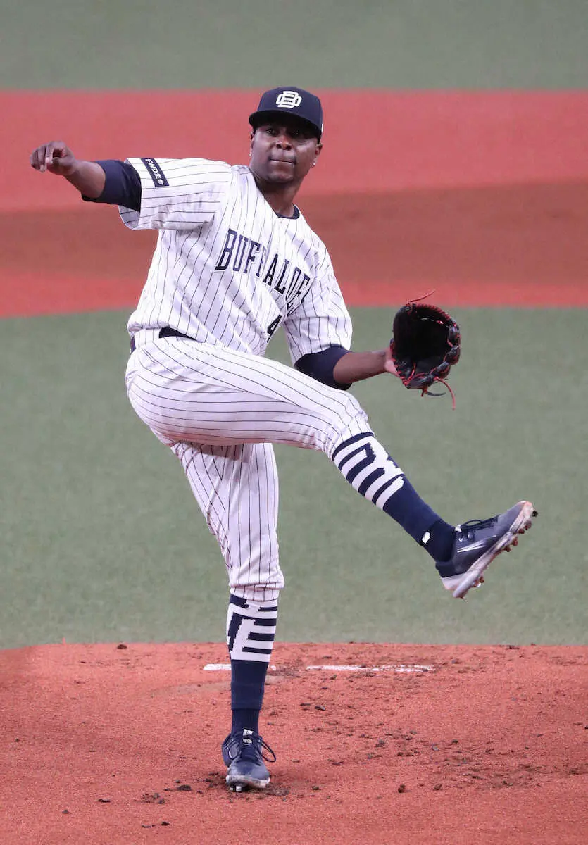 【画像・写真】オリックス先発のコットン　（撮影・奥　調）