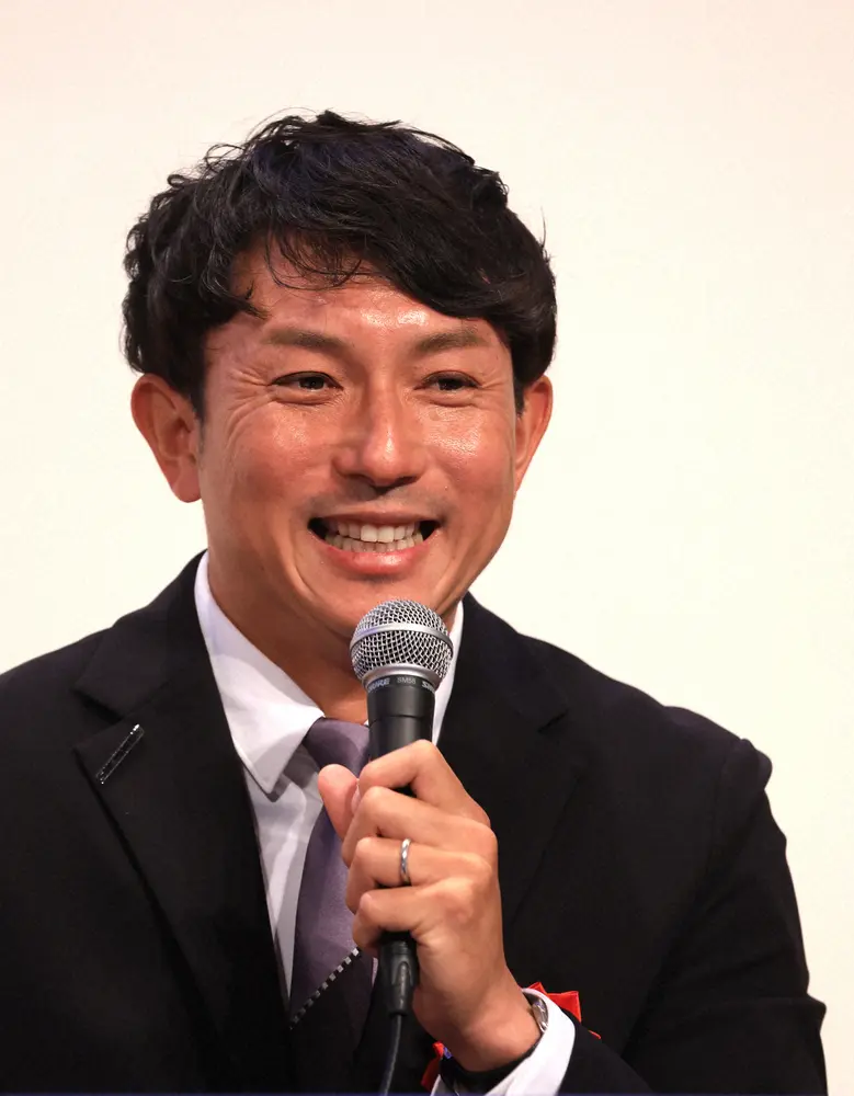 【画像・写真】内田篤人氏「野球場の大きさが違うはいいの？」　素朴な疑問に川崎宗則が出した答えは…