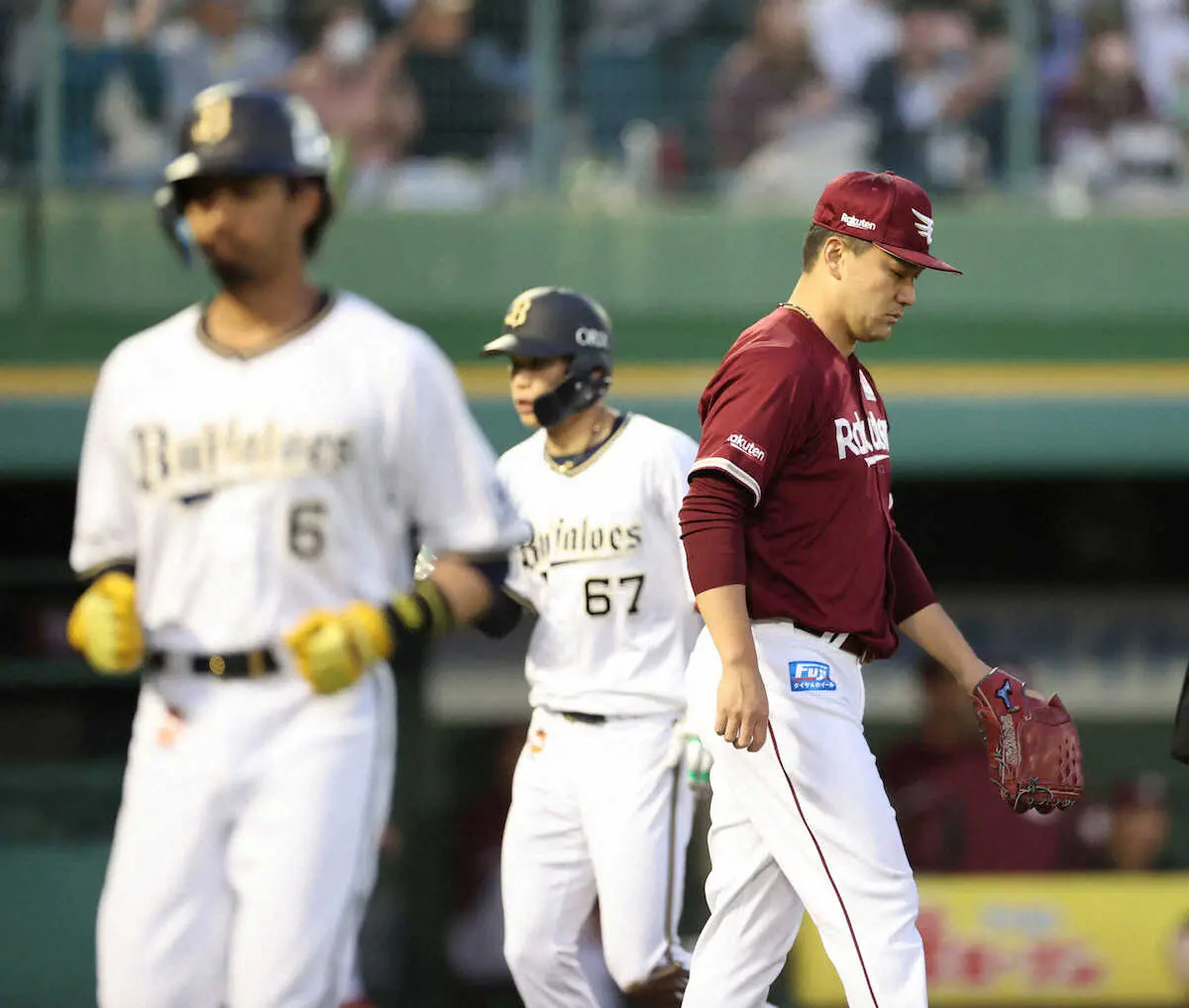 【画像・写真】楽天・マー君　無念の5回途中降板…2桁安打許し今季ワーストタイ7失点