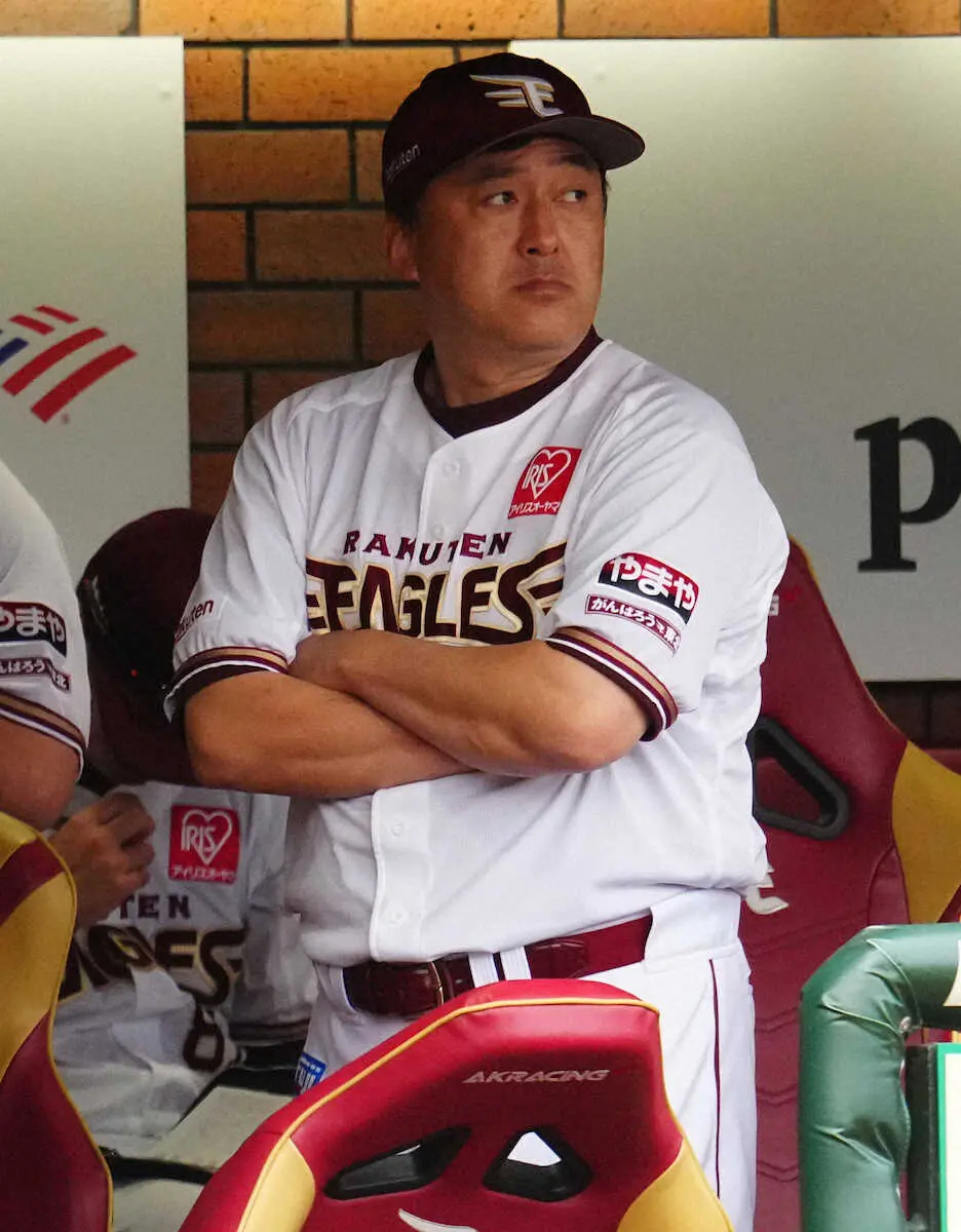 【画像・写真】楽天・石井一久監督　親交ある石橋貴明に巻き返しを宣言「まだ100戦ある。踏ん張れば…」