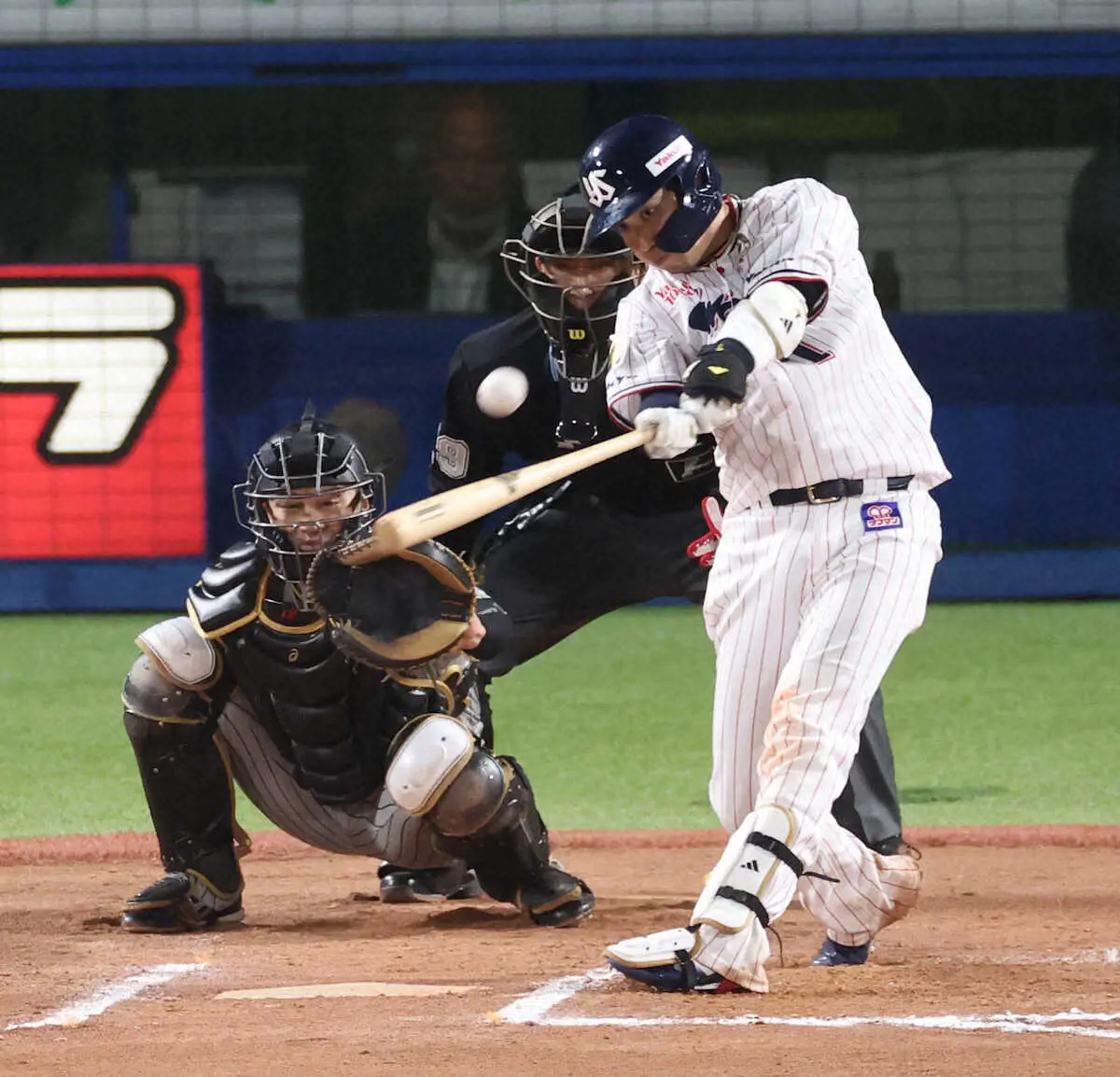 【画像・写真】ヤクルト・石川が入団1年目から22年連続安打　山田は神宮150号も空砲　5連敗で3年ぶりの借金6