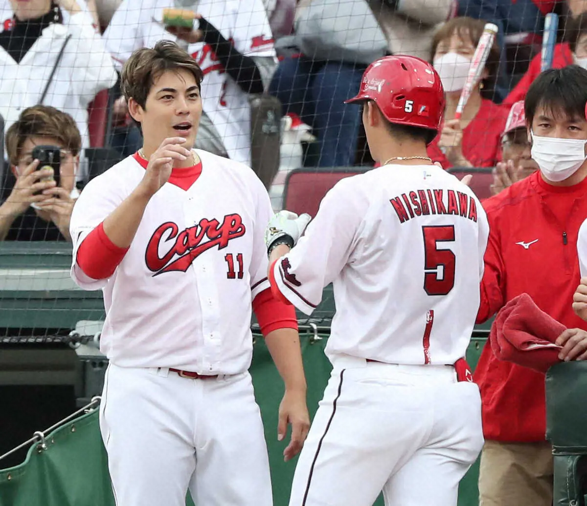 【画像・写真】広島　龍馬弾で開始6球で2点先制　坂倉弾まで飛び出しノーアウトで5得点　中日・涌井を攻め立てる