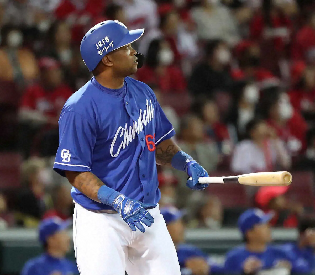 【画像・写真】中日　ビシエドが待望の今季1号アーチ　昨季まで通算132本塁打の大砲は「うれしい」