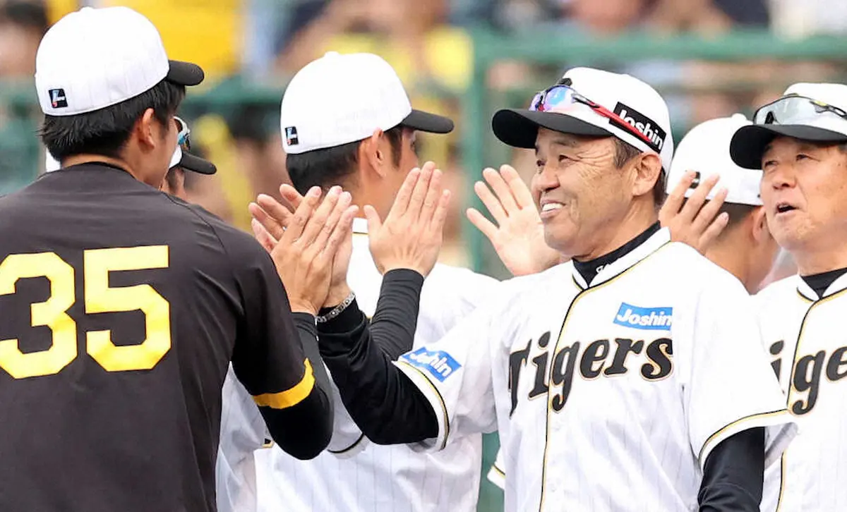 【画像・写真】【阪神・岡田監督語録】5月18勝「全然、できすぎですよ」好調Gを撃退し「勢いだけじゃ勝たれへんで」