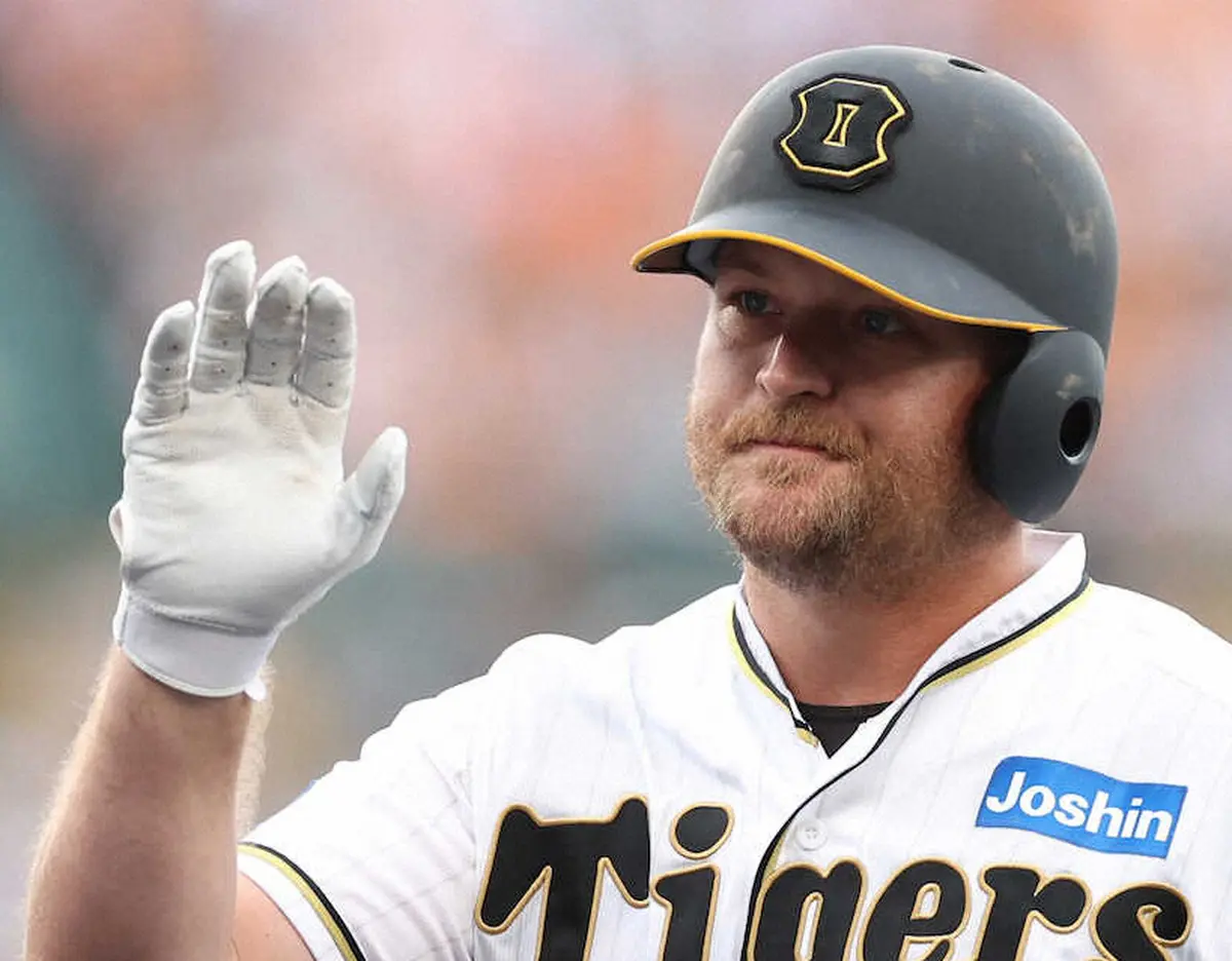 【画像・写真】阪神・ノイジー　家族の前でV撃「強い打球を打つことができた」甘い球は見逃さん　ミエと初アベック打点