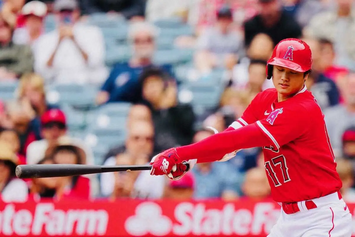 【画像・写真】＜エンゼルス・マーリンズ＞7回、空振り三振に倒れる大谷（撮影・会津　智海）