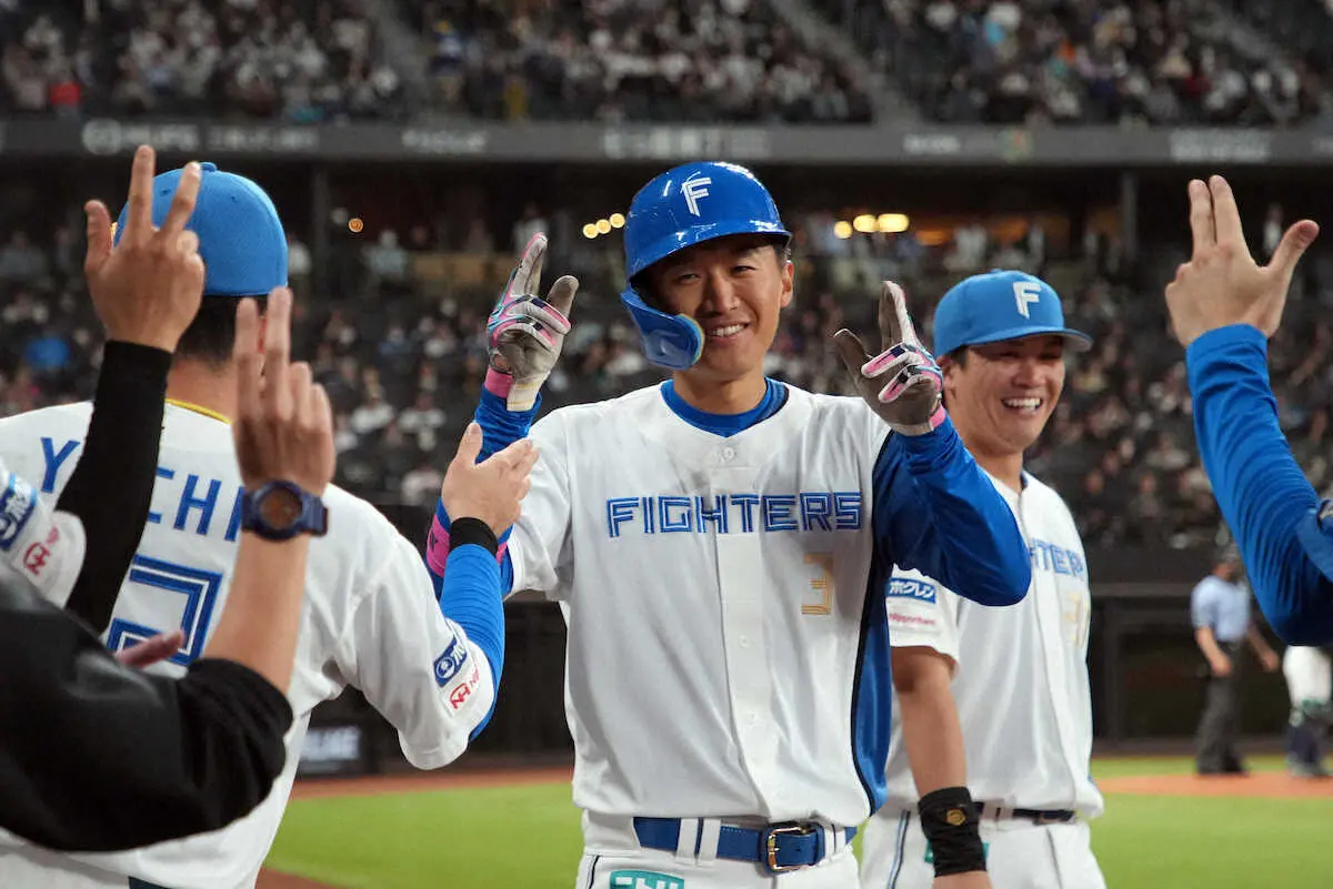 【画像・写真】衝撃の日本1号＆2号「人生初」連発！日本ハム「逆輸入ルーキー」加藤豪将で交流戦連勝発進