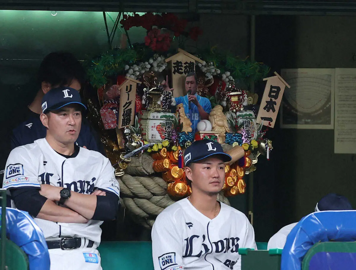 【画像・写真】西武・松井監督　12カードぶり勝ち越しで選手称える　宮川のカーブには「大いに自信を持って」