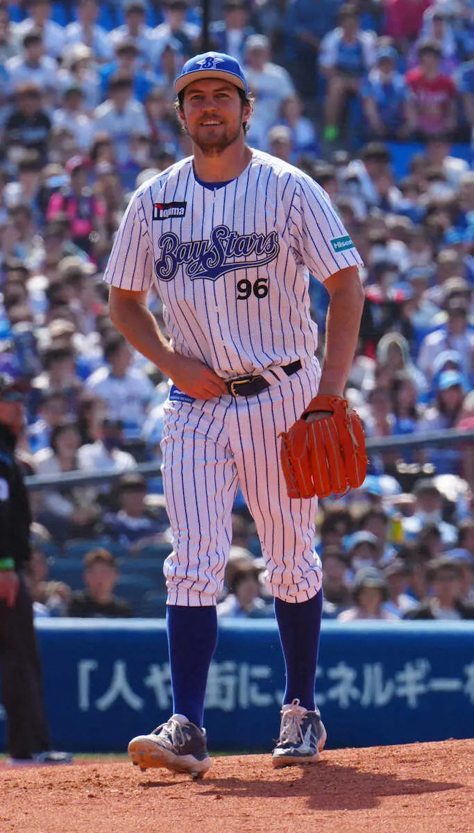 【画像・写真】来日2勝目DeNA「バウアー」が世界トレンド1位　98年日本一“復刻ユニ”も反響「すごく似合ってる」