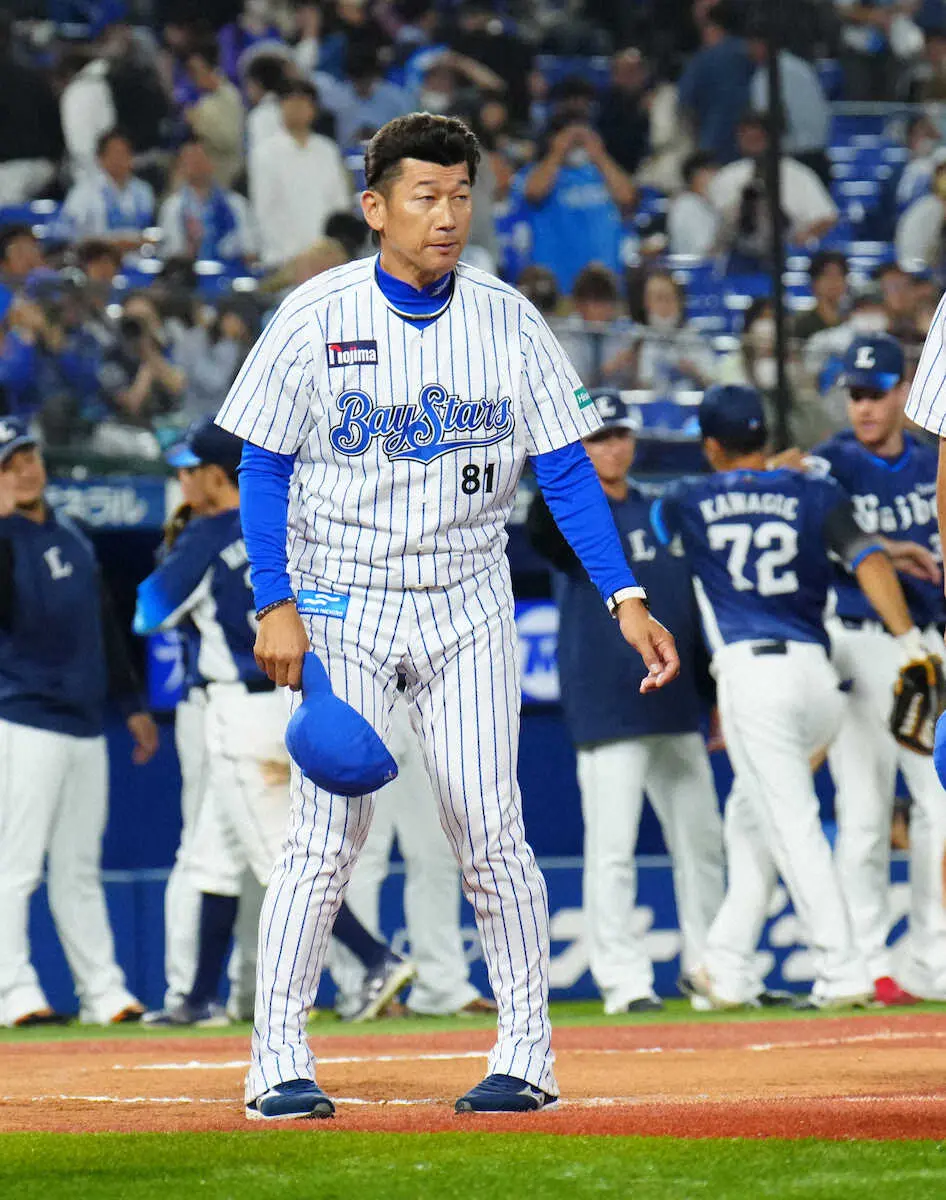 【画像・写真】【隠しマイク】DeNA・三浦監督　現在の打線の新名称について「自然発生的に名称がつくのが一番いい」