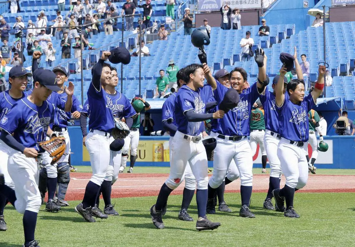 【画像・写真】鹿屋体大　歴史つくった初出場初勝利　先制2ランの原主将「まずは1勝できてうれしい」
