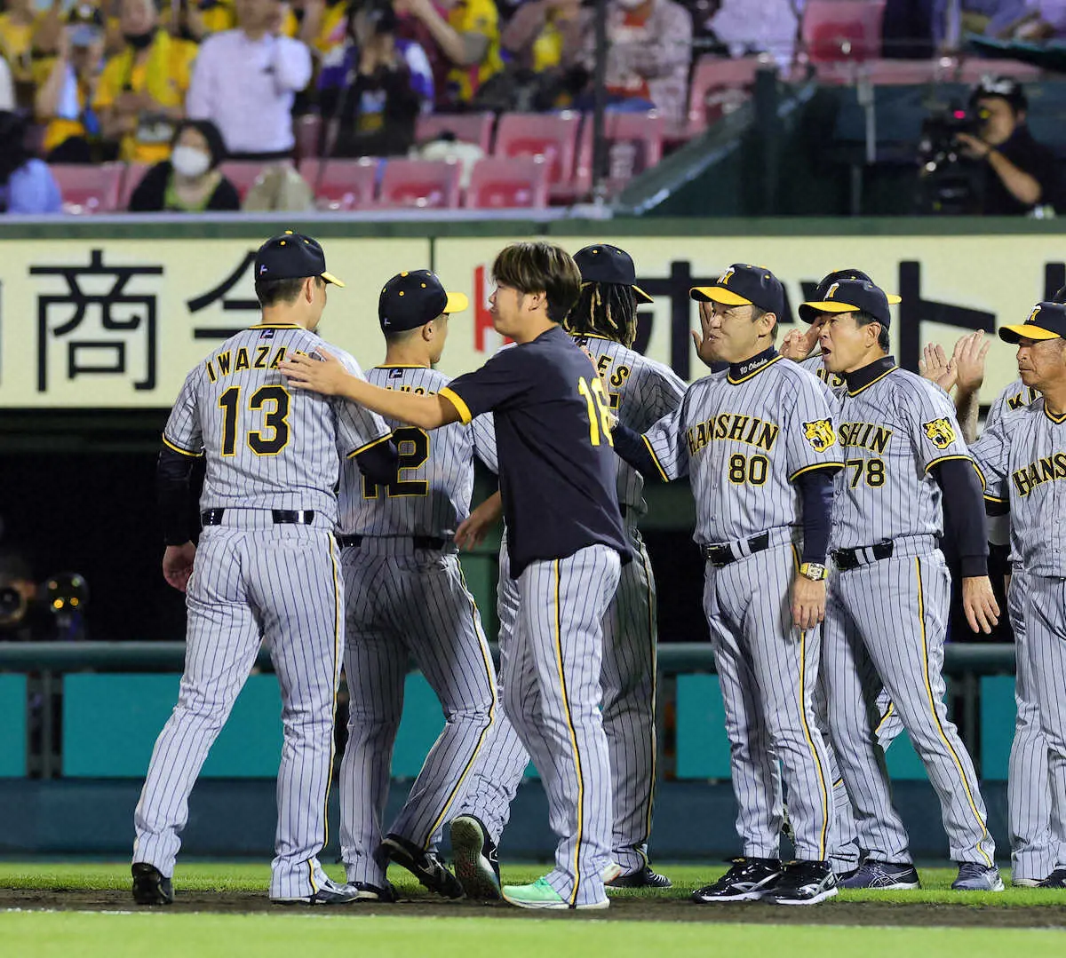 【画像・写真】阪神・岡田監督　自画自賛の打線テコ入れズバリ！「俺が進言」前川3番「見事的中」