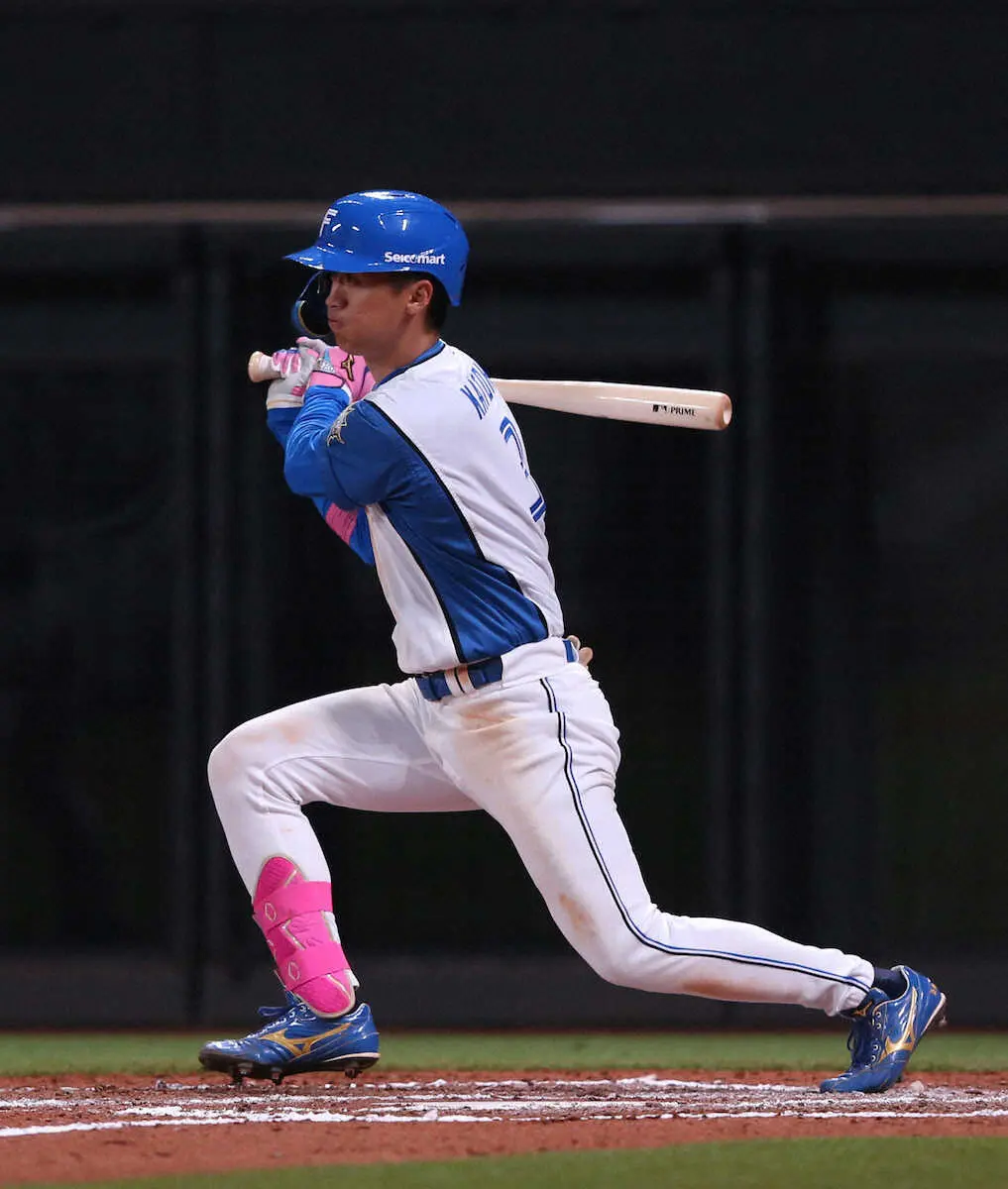 【画像・写真】日本ハム・加藤豪　デビューから10試合連続安打　73年ぶり2リーグ制後最長タイ