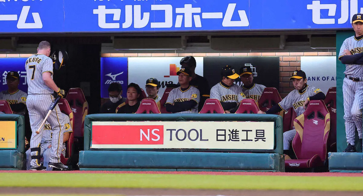 【画像・写真】「逆鱗に触れるで…」阪神・ノイジー　「ボール球」に手を出して先制機ふい　SNSで虎党心配する