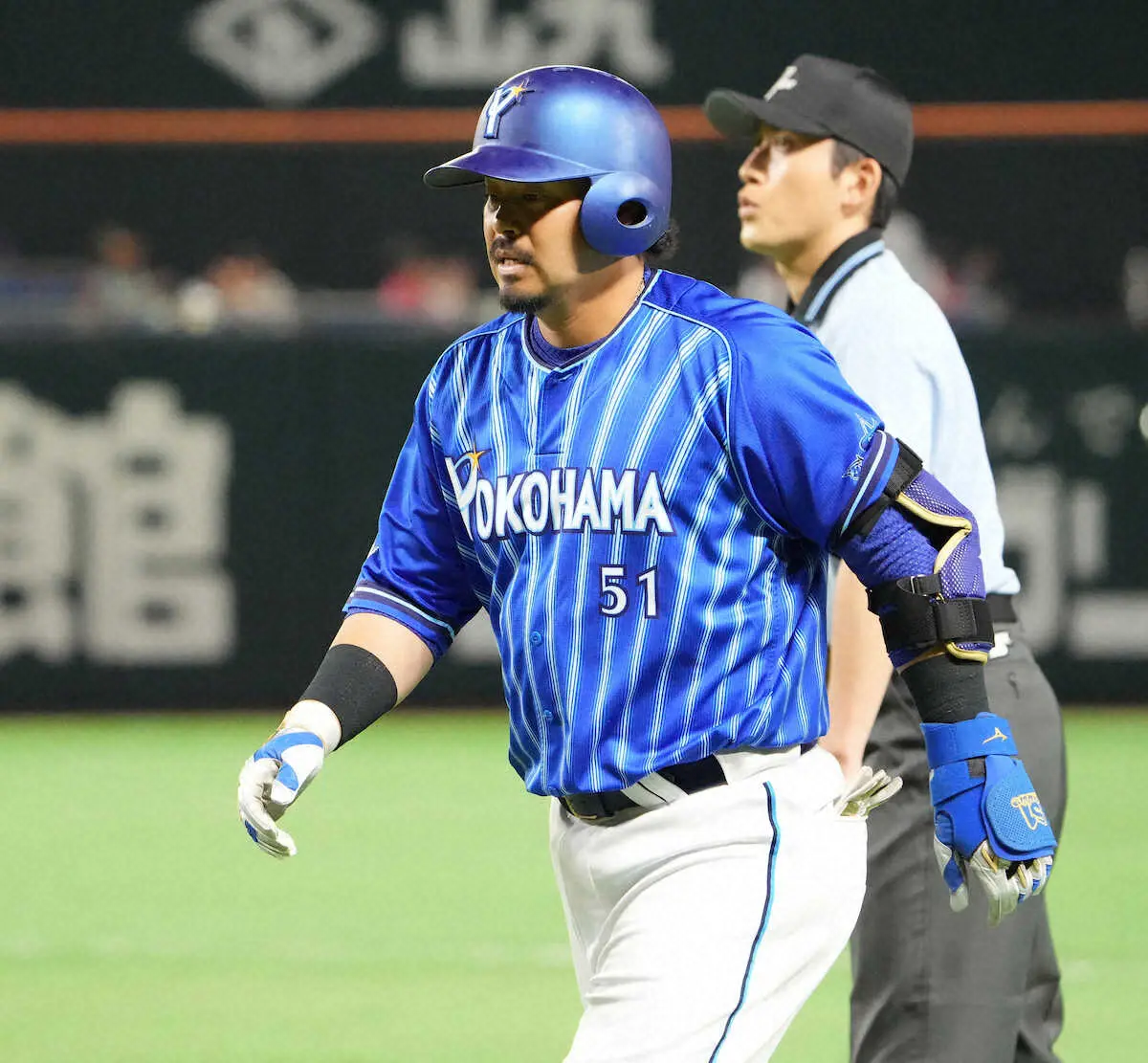 【画像・写真】DeNA、宮崎欠場は「右の背部、広背筋から脇腹にかけての痛み」試合前に発症