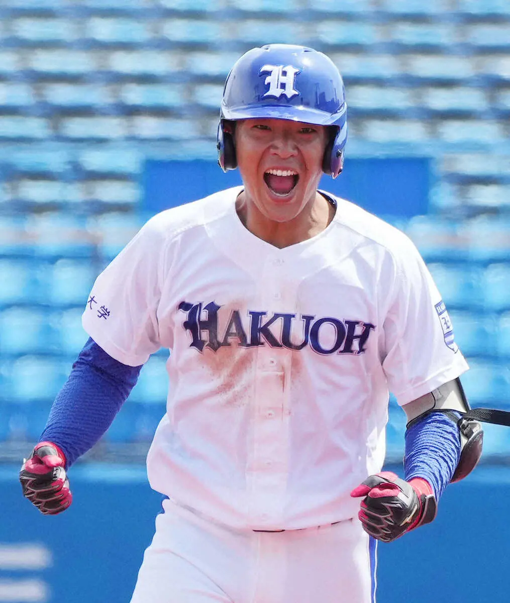 【画像・写真】白鴎大　2戦連続1点差しのぎ初4強! 先制ソロの千葉主将「ここから一つ一つ丁寧に」