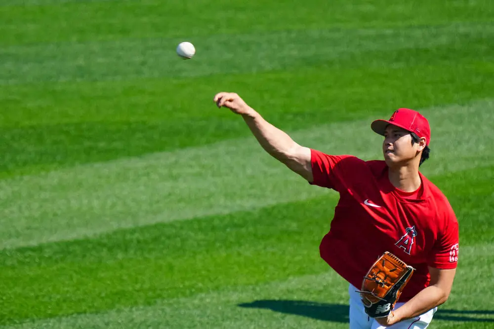 【画像・写真】“同級生対決”第3ラウンド！大谷「2番・DH」、誠也「4番・右翼」