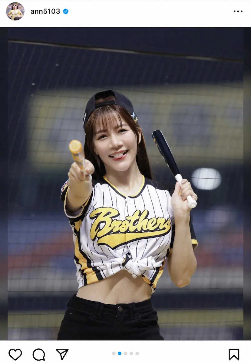 【画像・写真】フォロワー10万人の人気台湾チア　“阪神デー”でタテジマユニ着用！ファン「叫んでるのもかわいい」の声