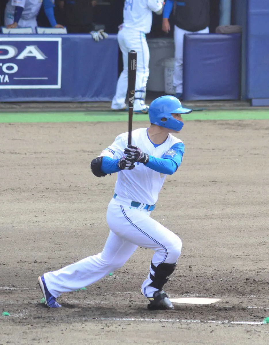 【画像・写真】「シュッとした」日本ハム・清宮が13日1軍昇格　DeNA戦でベンチスタートの見込み